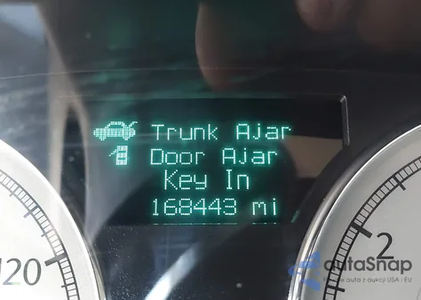 2006 Chrysler 300C z USA, uszkodzony, nr VIN 2C3LA63H96H417804